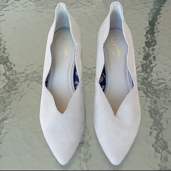 NEW Seychelles Cascade Gray Suede Scalloped‎ Point Toe Pumps Heels Womens… - Picture 5 of 9